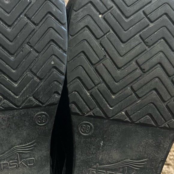 Dansko Clogs- Silver and Black Size 39 (8.5/9) - Picture 7 of 9